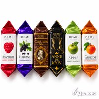 Шесть видов конфет набора D.E.M.I. Royal Collection в обёртках