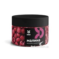 Банка желейных кусочков Cookit Малина с чёрной крышкой, розово-красные кубики видны через стенку