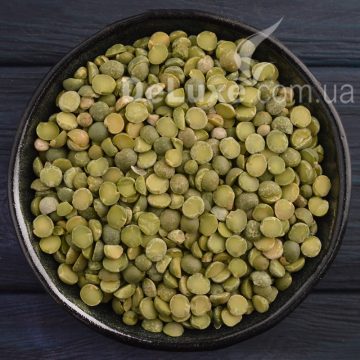 Зелёный колотый горох, половинки в пиале